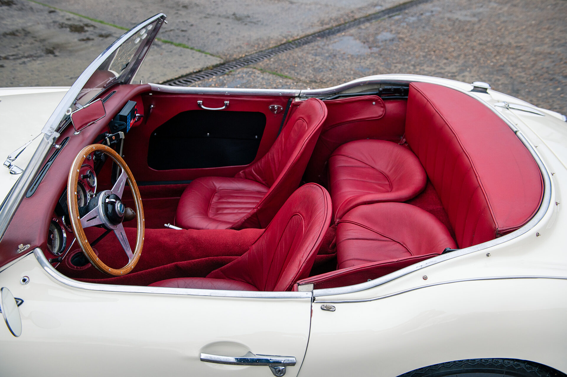 1957 Austin Healey 100/6 BN4