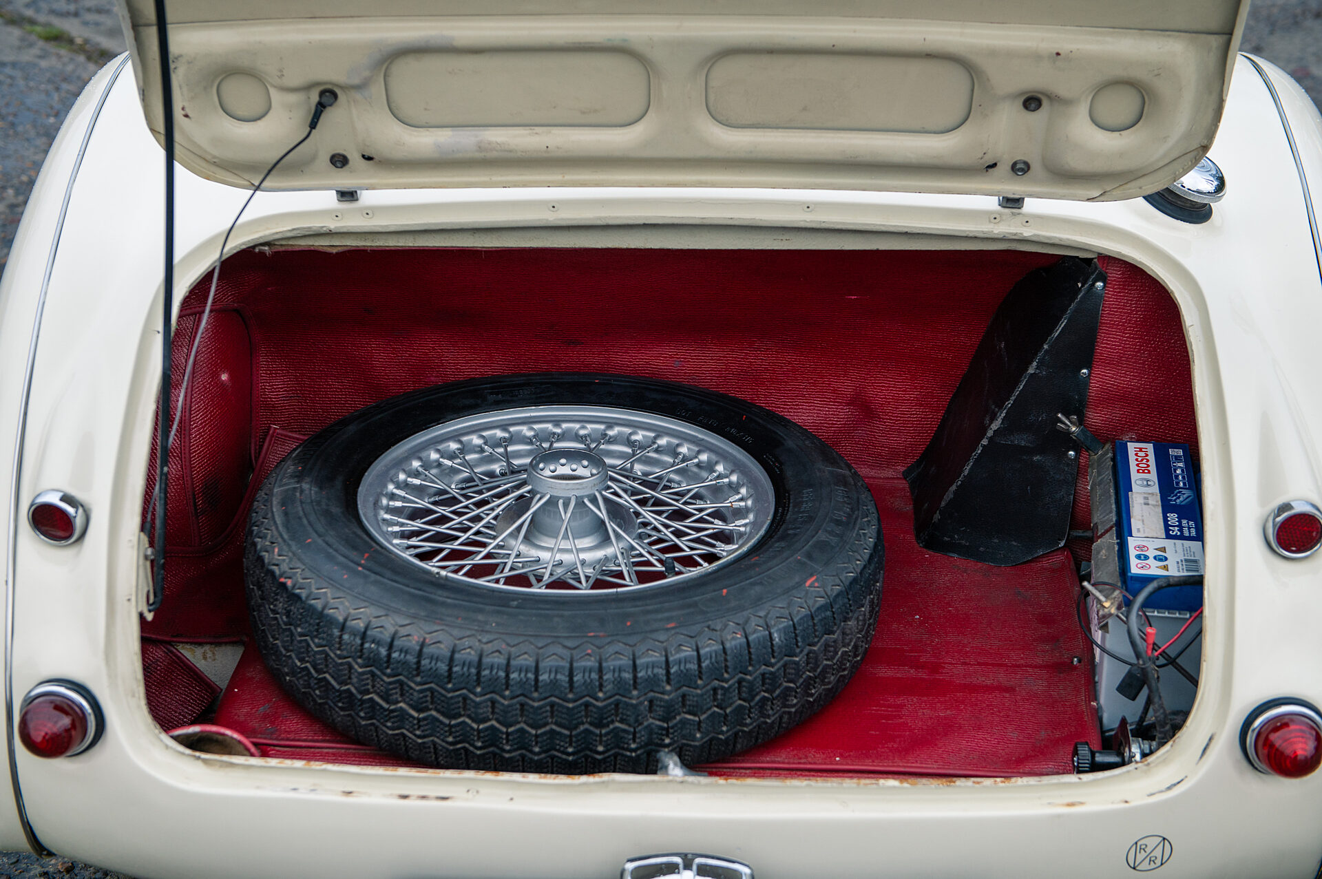 1957 Austin Healey 100/6 BN4