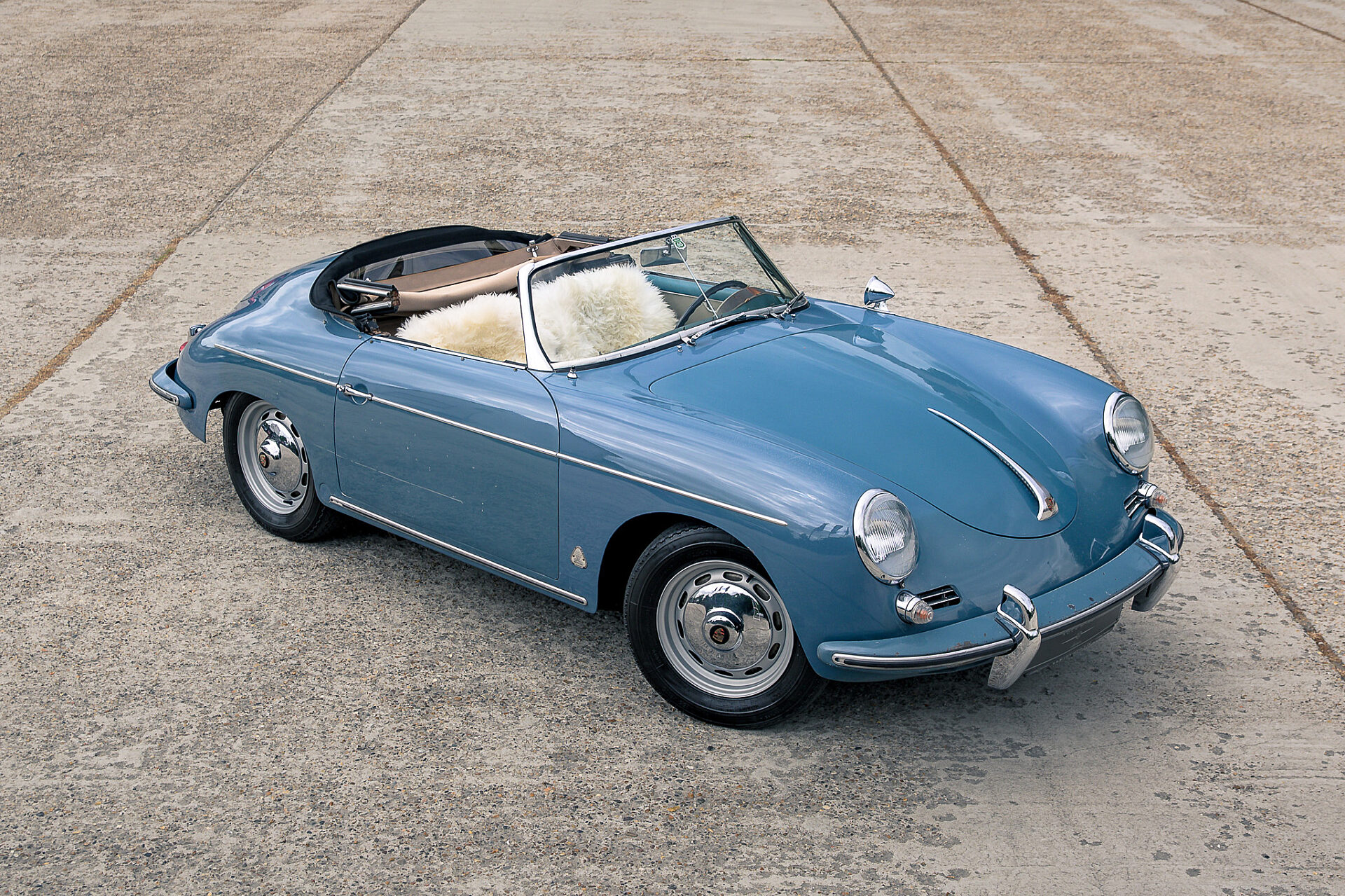 1961 Porsche 356 B/1600 Super Roadster