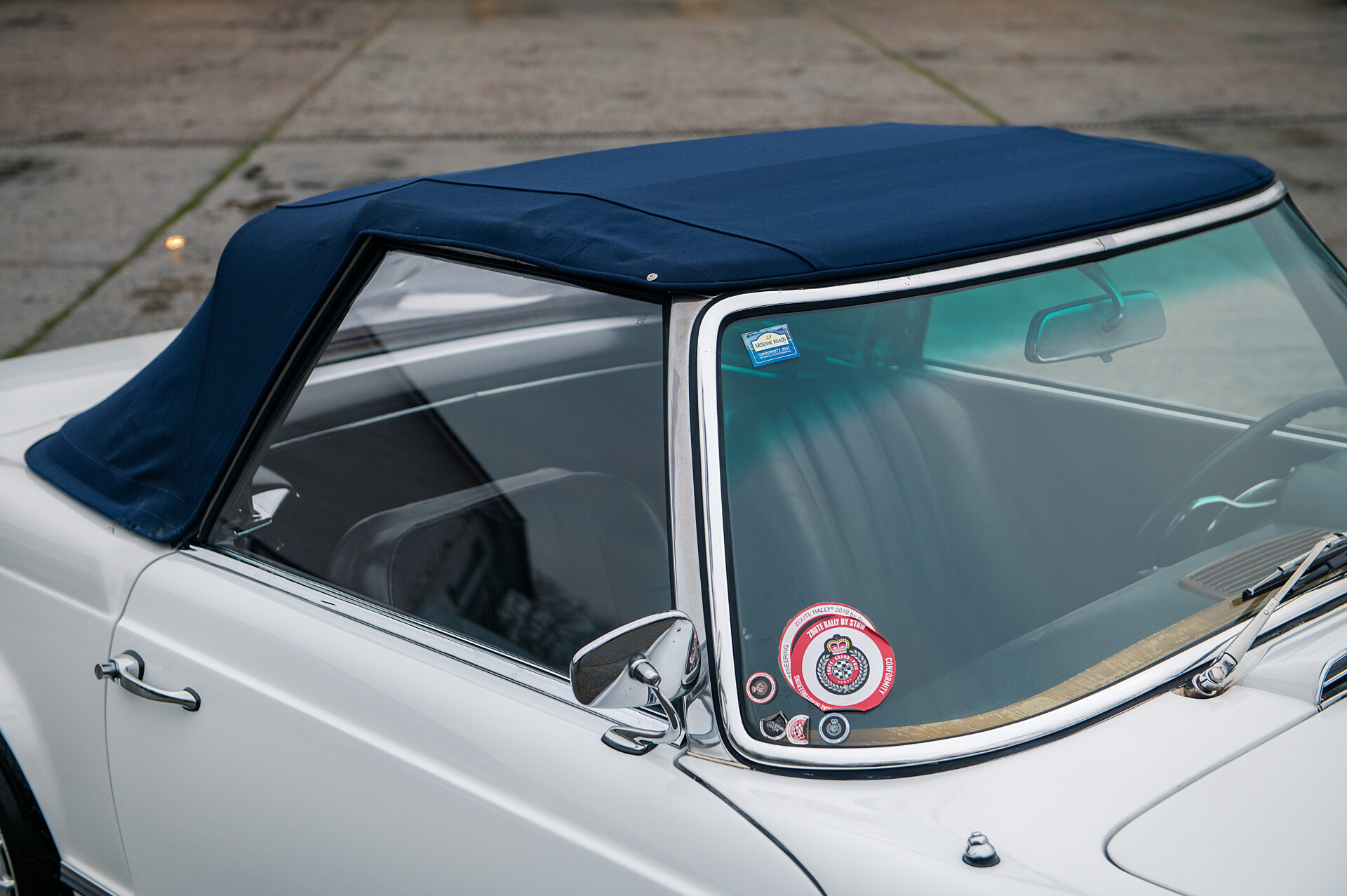 1965 Mercedes-Benz 230SL Pagoda