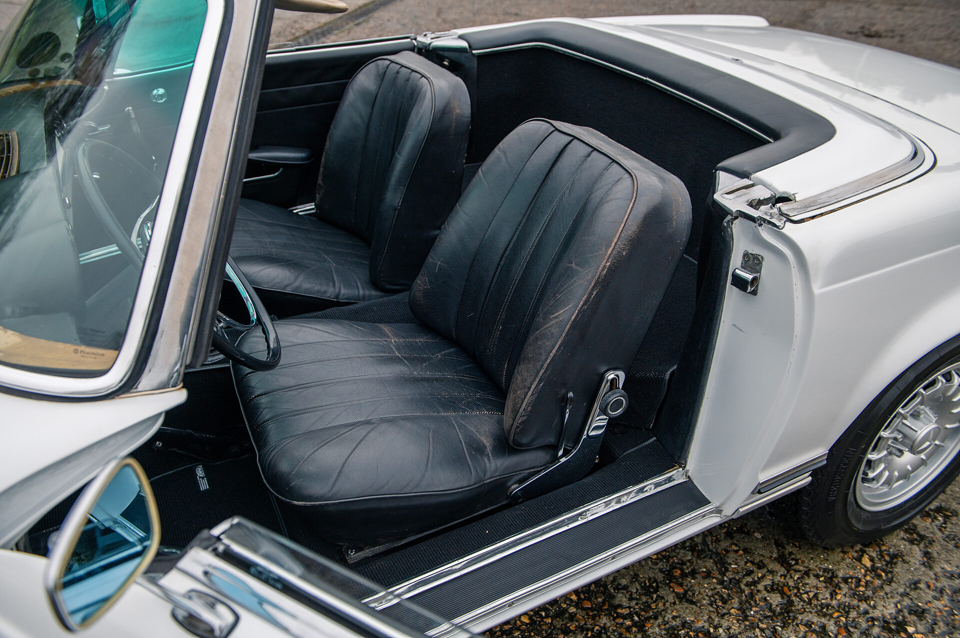 1965 Mercedes-Benz 230SL Pagoda