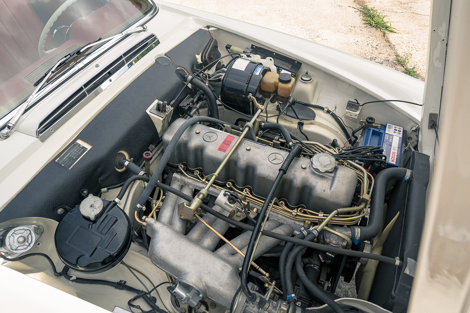 1967 Mercedes-Benz 230SL Pagoda