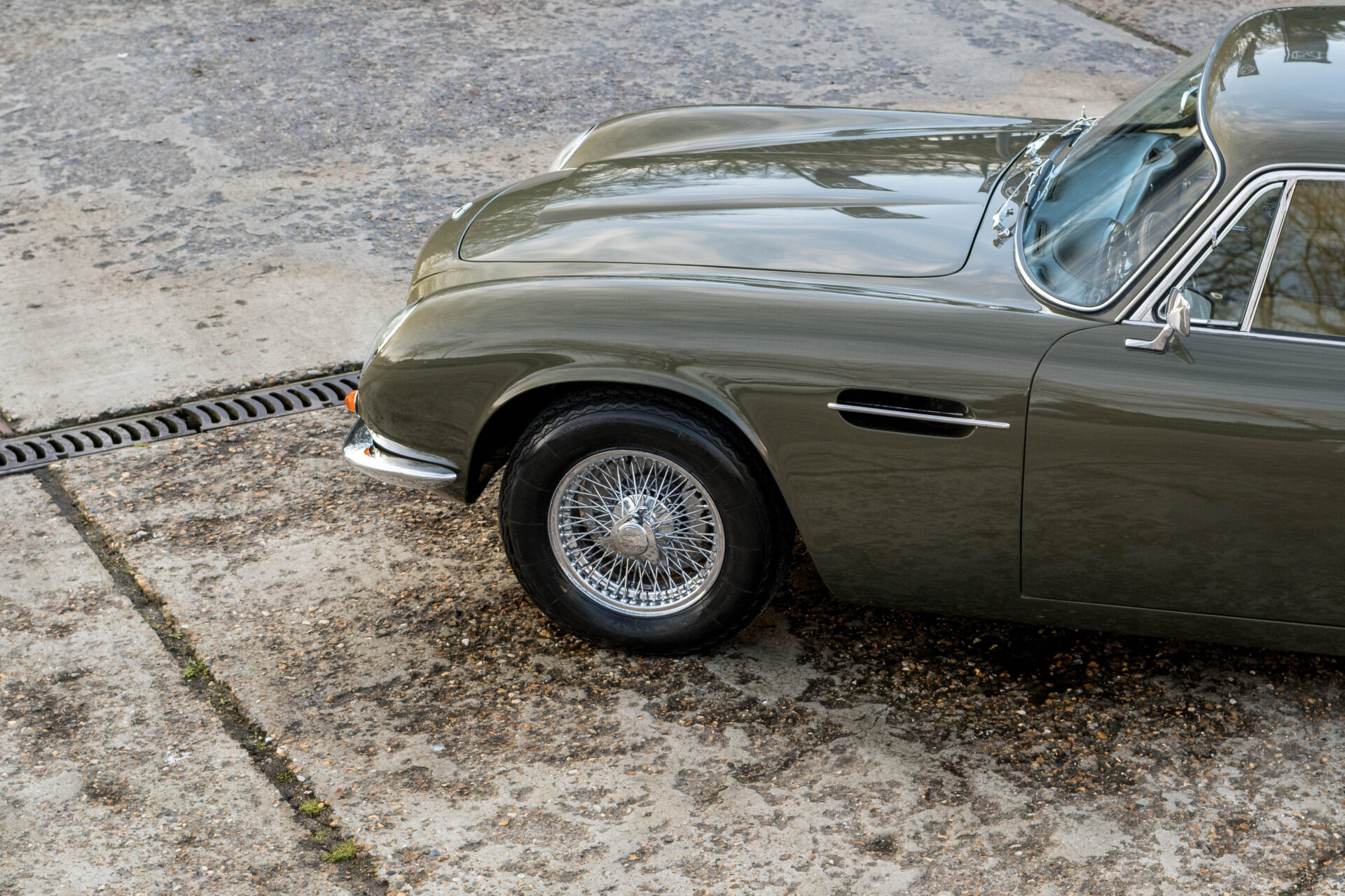 1970 Aston Martin DB6 MK2
