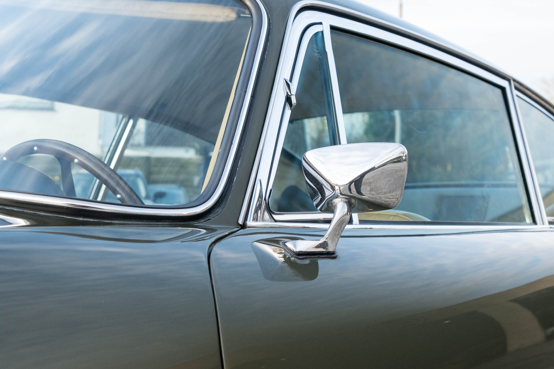 1970 Aston Martin DB6 MK2