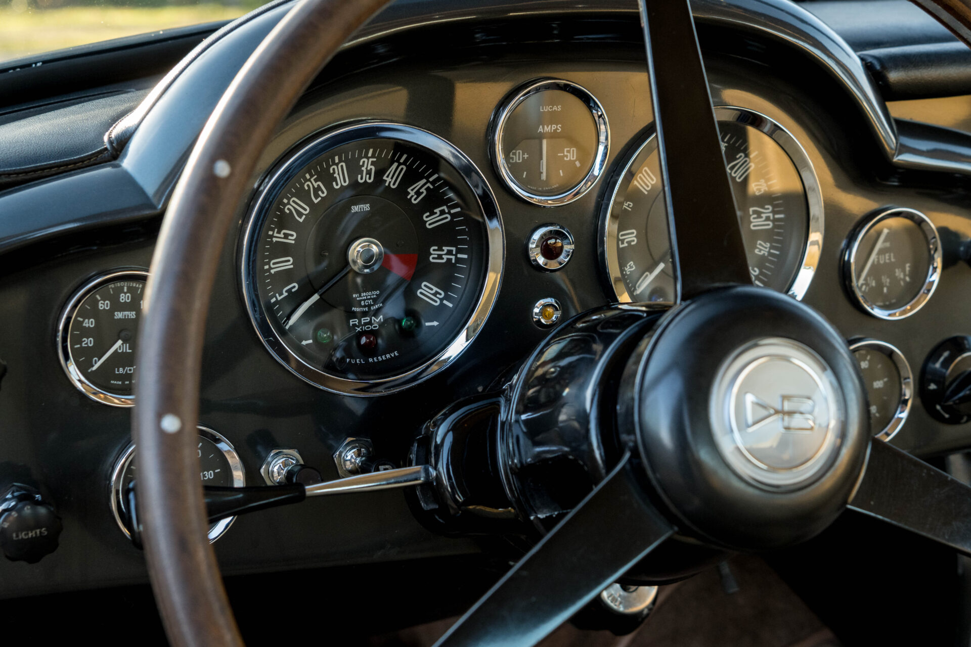 1970 Aston Martin DB6 MK2