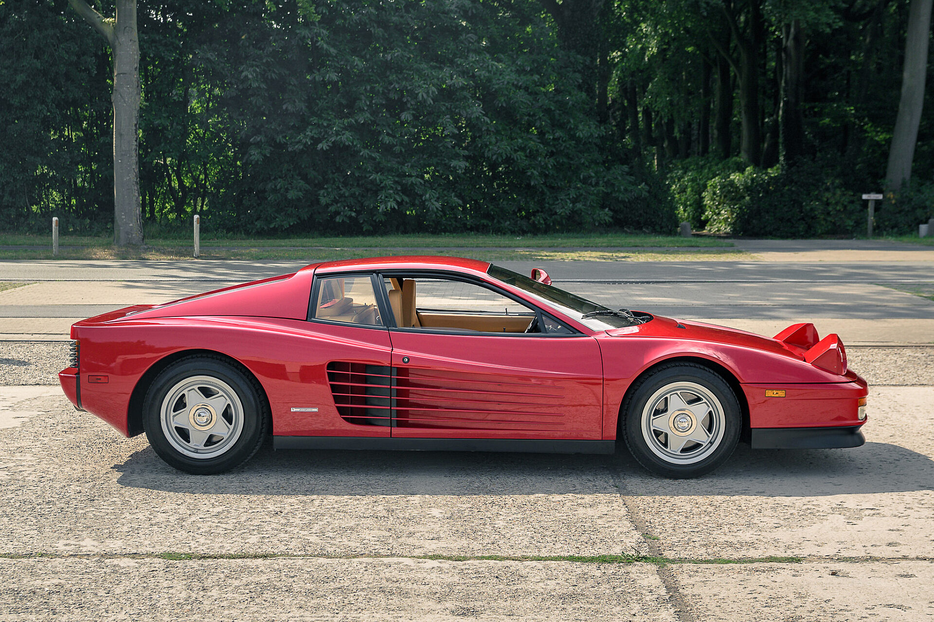1986 Ferrari Testarossa "Monospecchio Monodado"