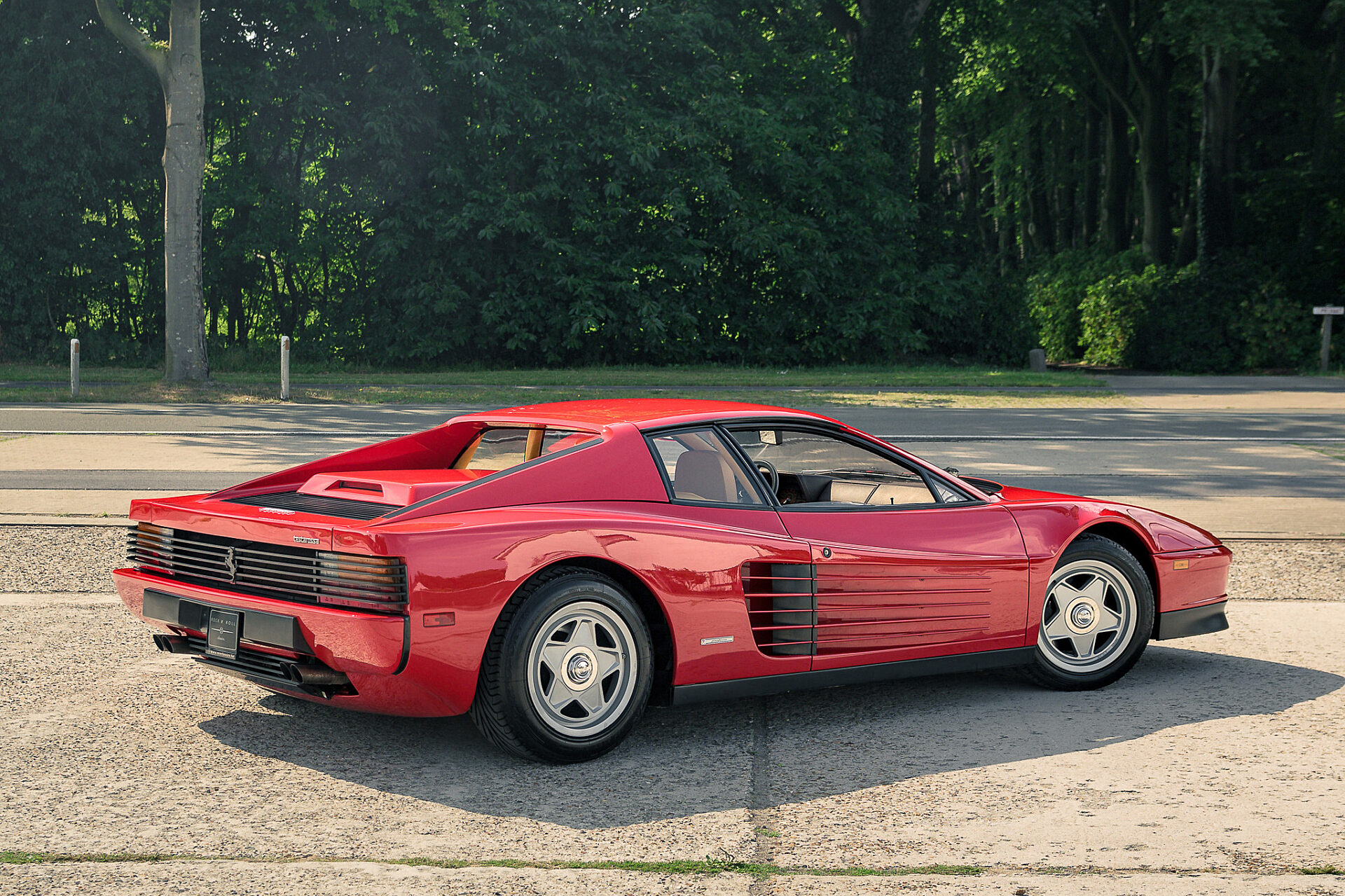 1986 Ferrari Testarossa "Monospecchio Monodado"