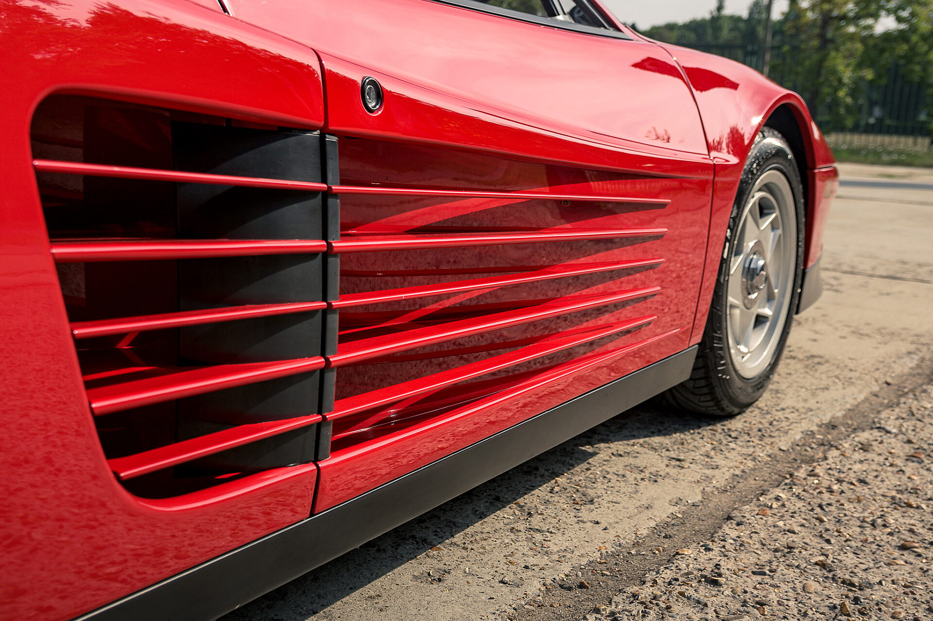 1986 Ferrari Testarossa "Monospecchio Monodado"