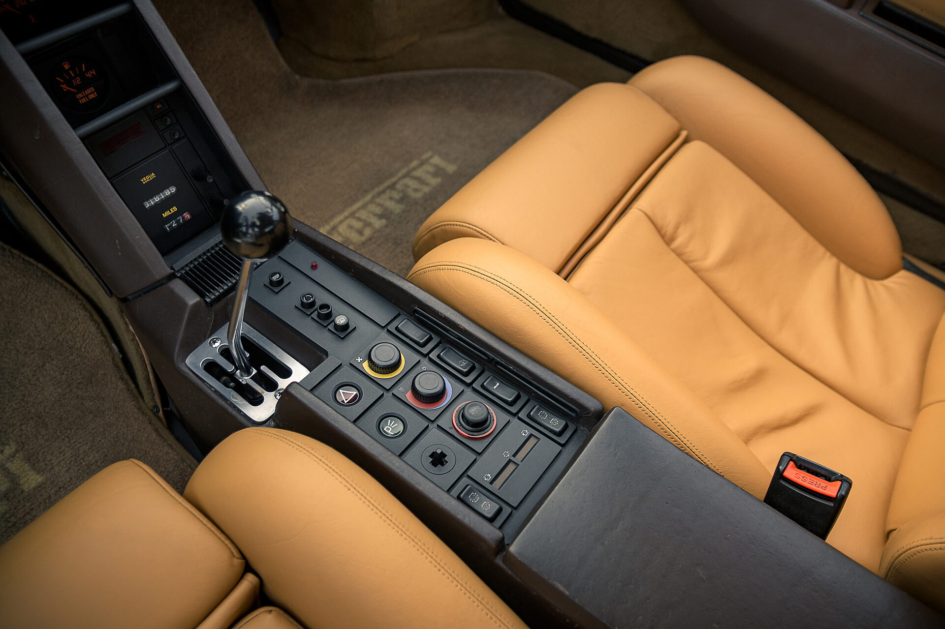 1986 Ferrari Testarossa "Monospecchio Monodado"
