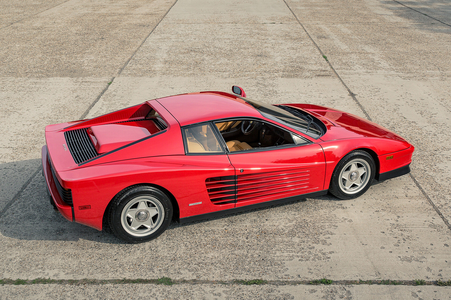 1986 Ferrari Testarossa "Monospecchio Monodado"