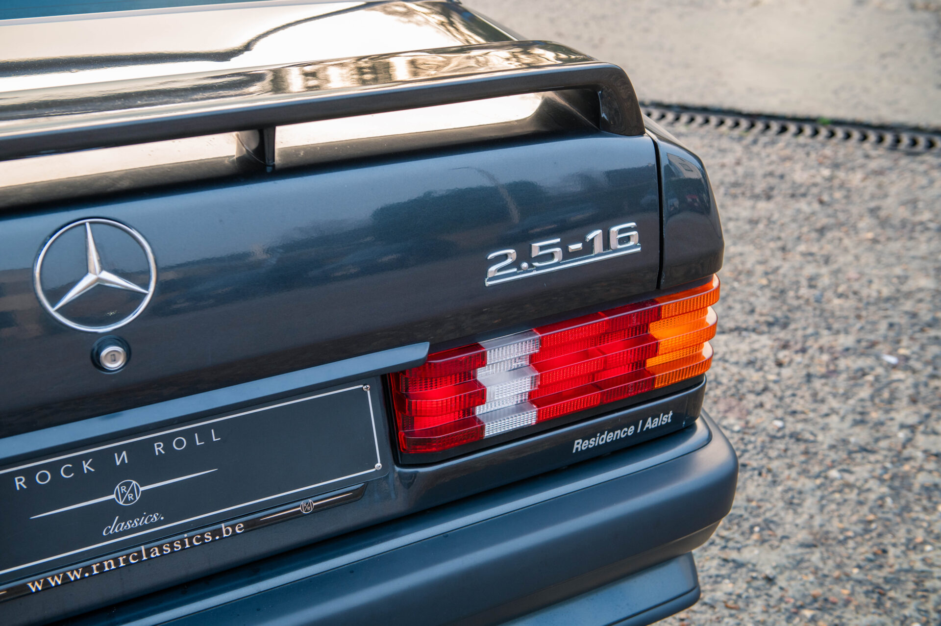 1992 Mercedes-Benz 190E 2.5-16V