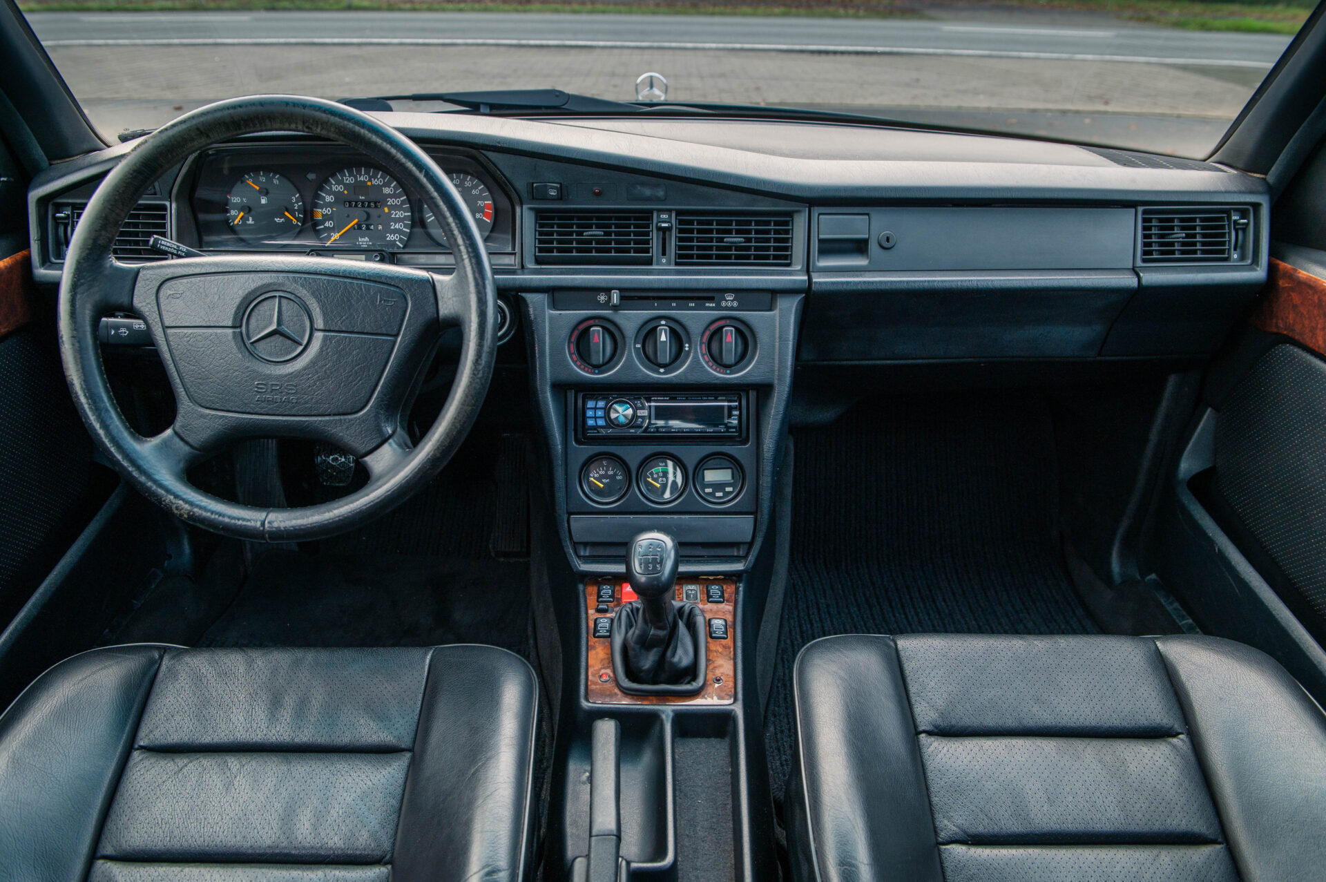 1992 Mercedes-Benz 190E 2.5-16V