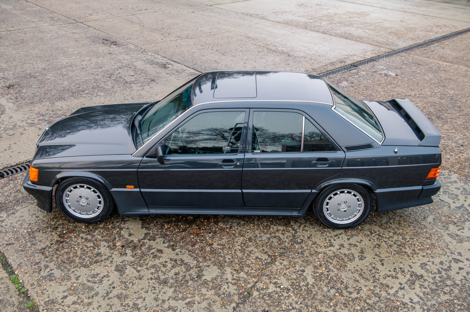 1992 Mercedes-Benz 190E 2.5-16V