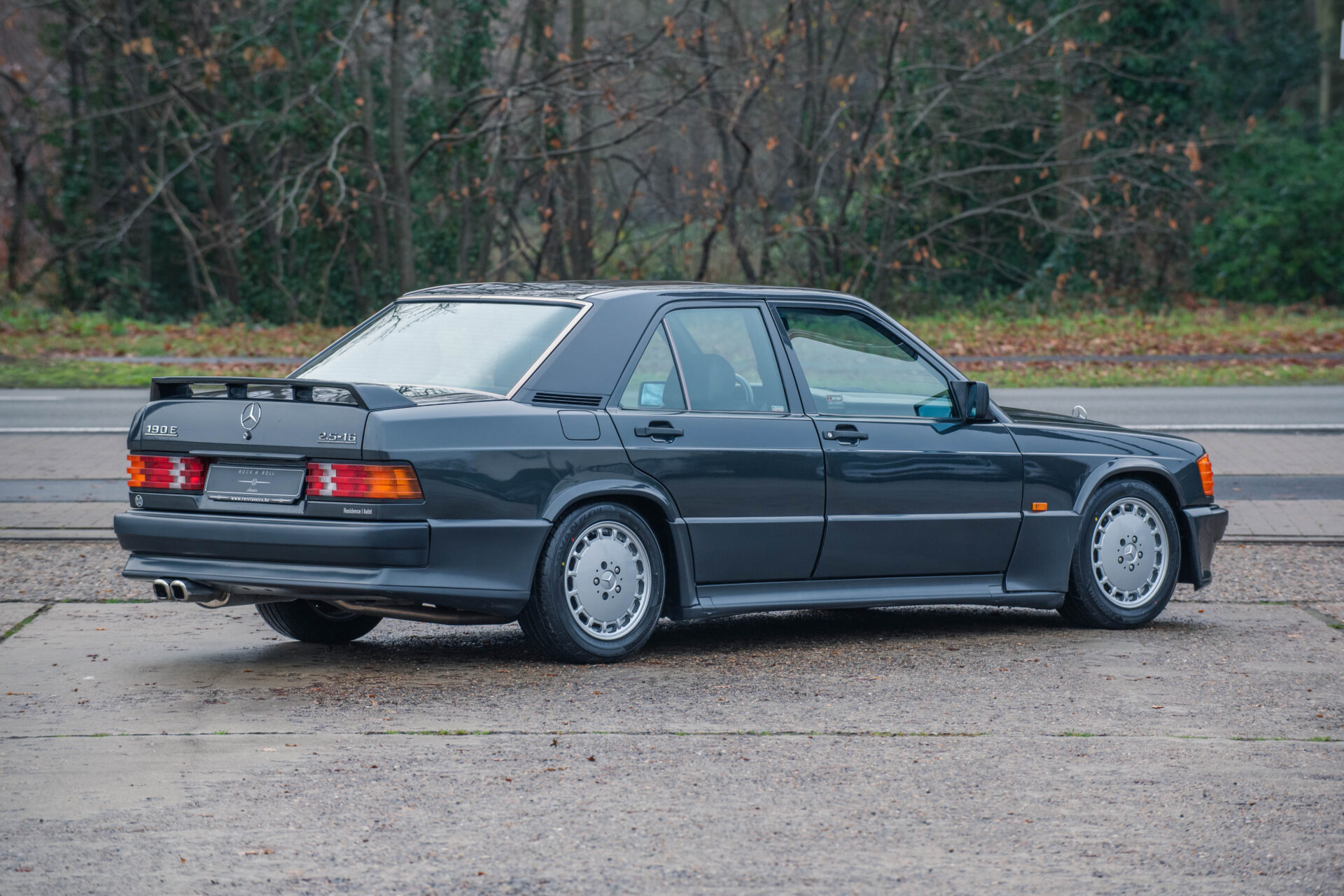 1992 Mercedes-Benz 190E 2.5-16V
