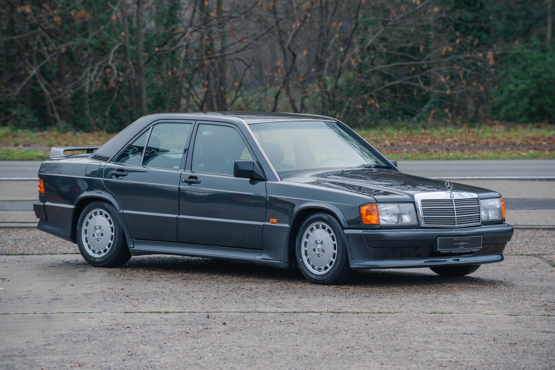 1992 Mercedes-Benz 190E 2.5-16V