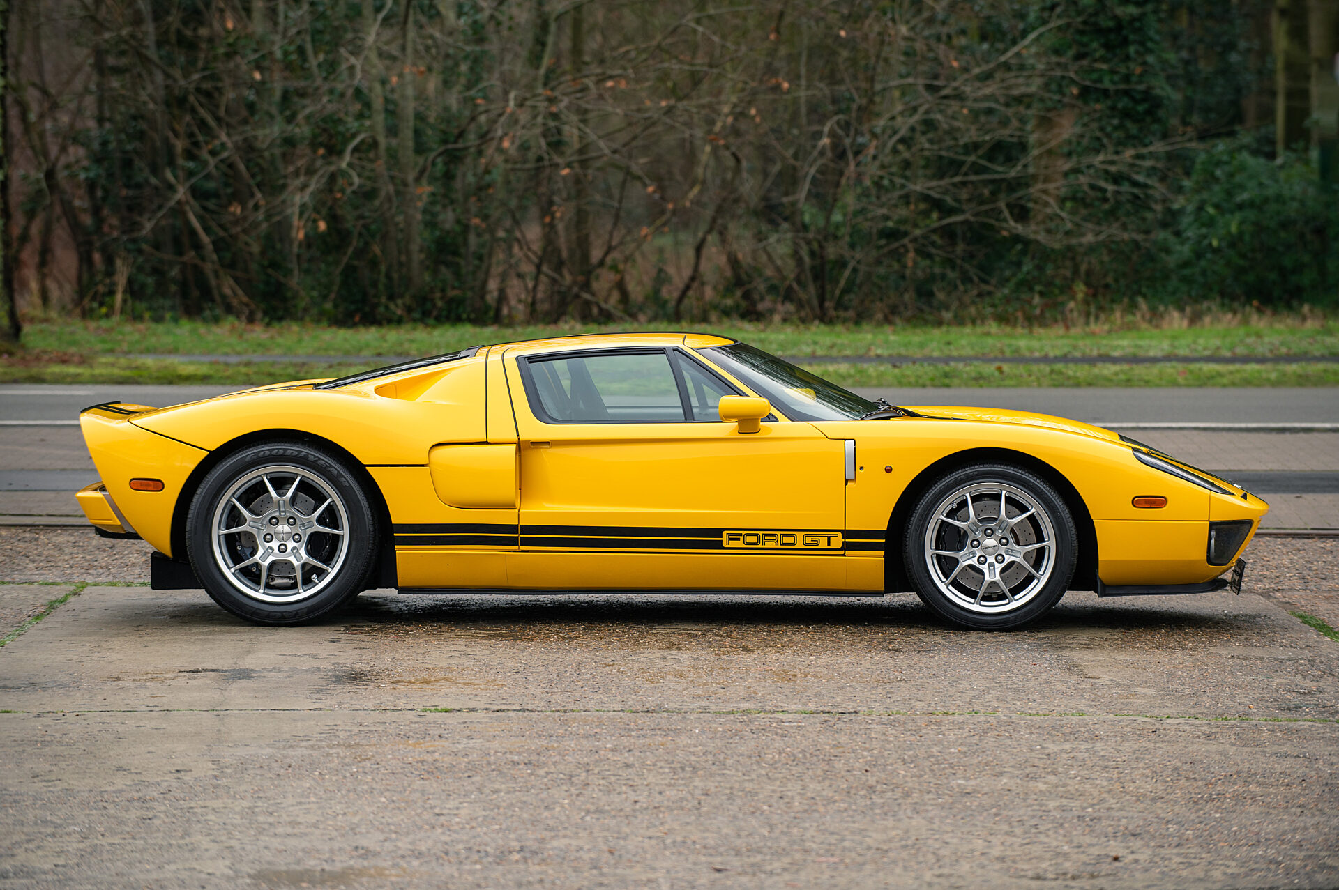 2005 Ford GT