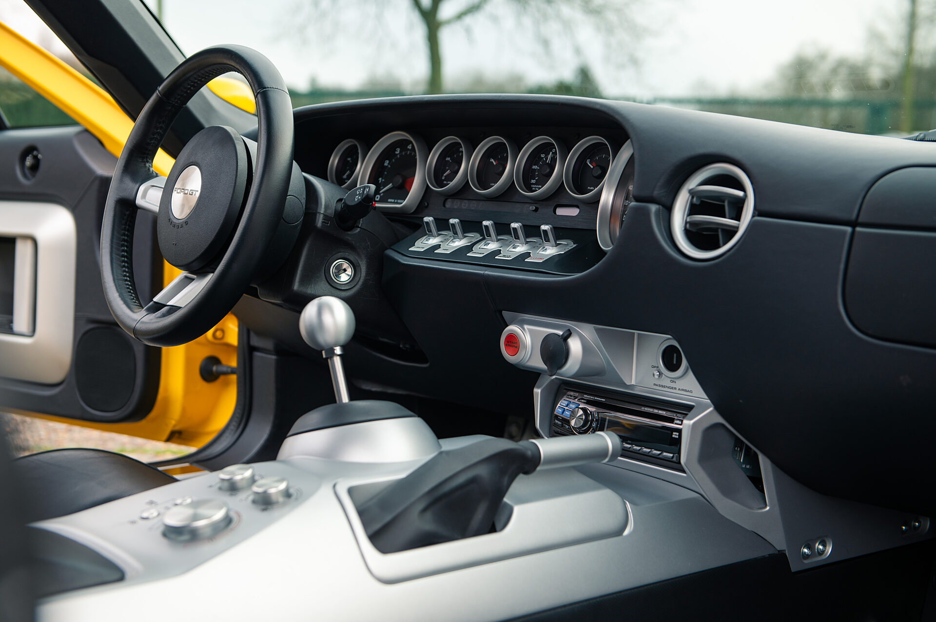 2005 Ford GT