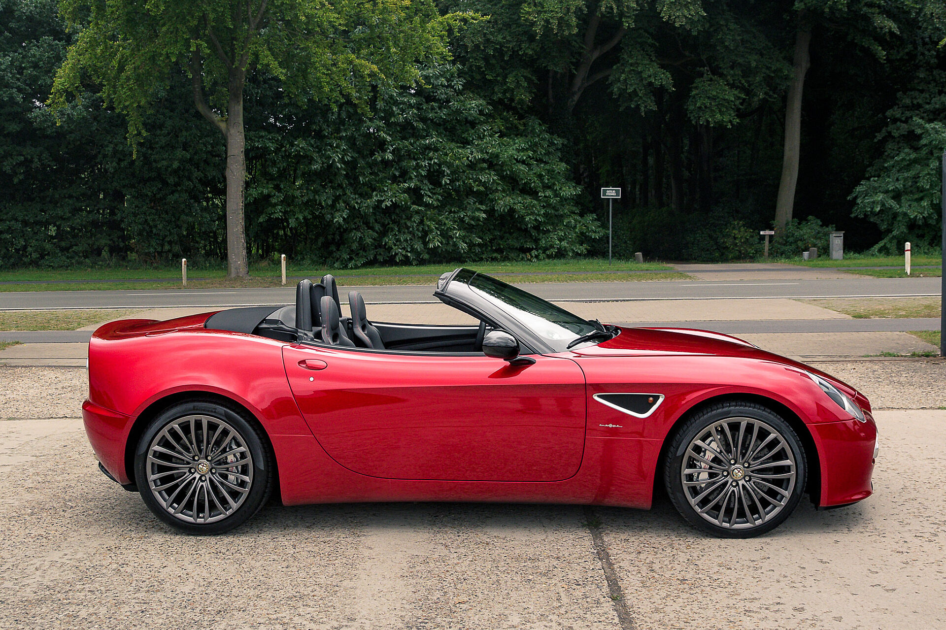 2010 Alfa Romeo 8C Spider