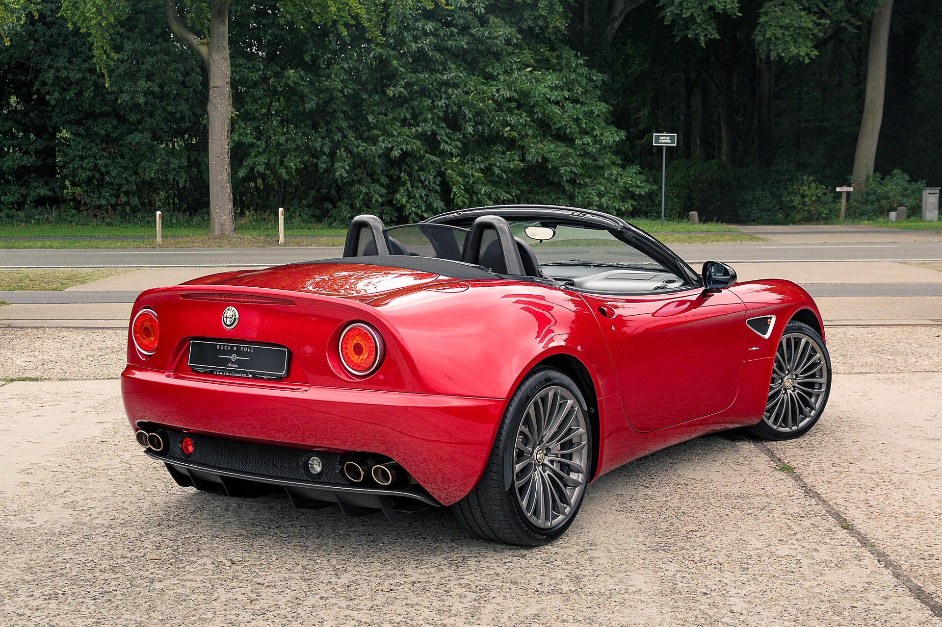 2010 Alfa Romeo 8C Spider