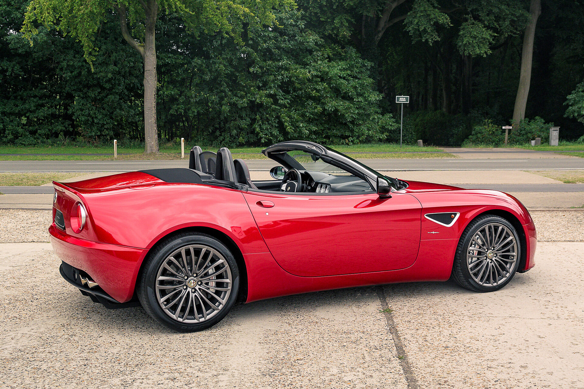 2010 Alfa Romeo 8C Spider