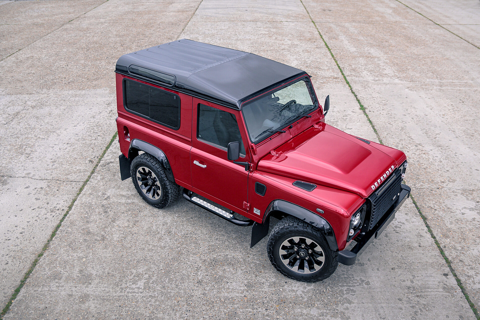 2013 Land Rover Defender Works V8