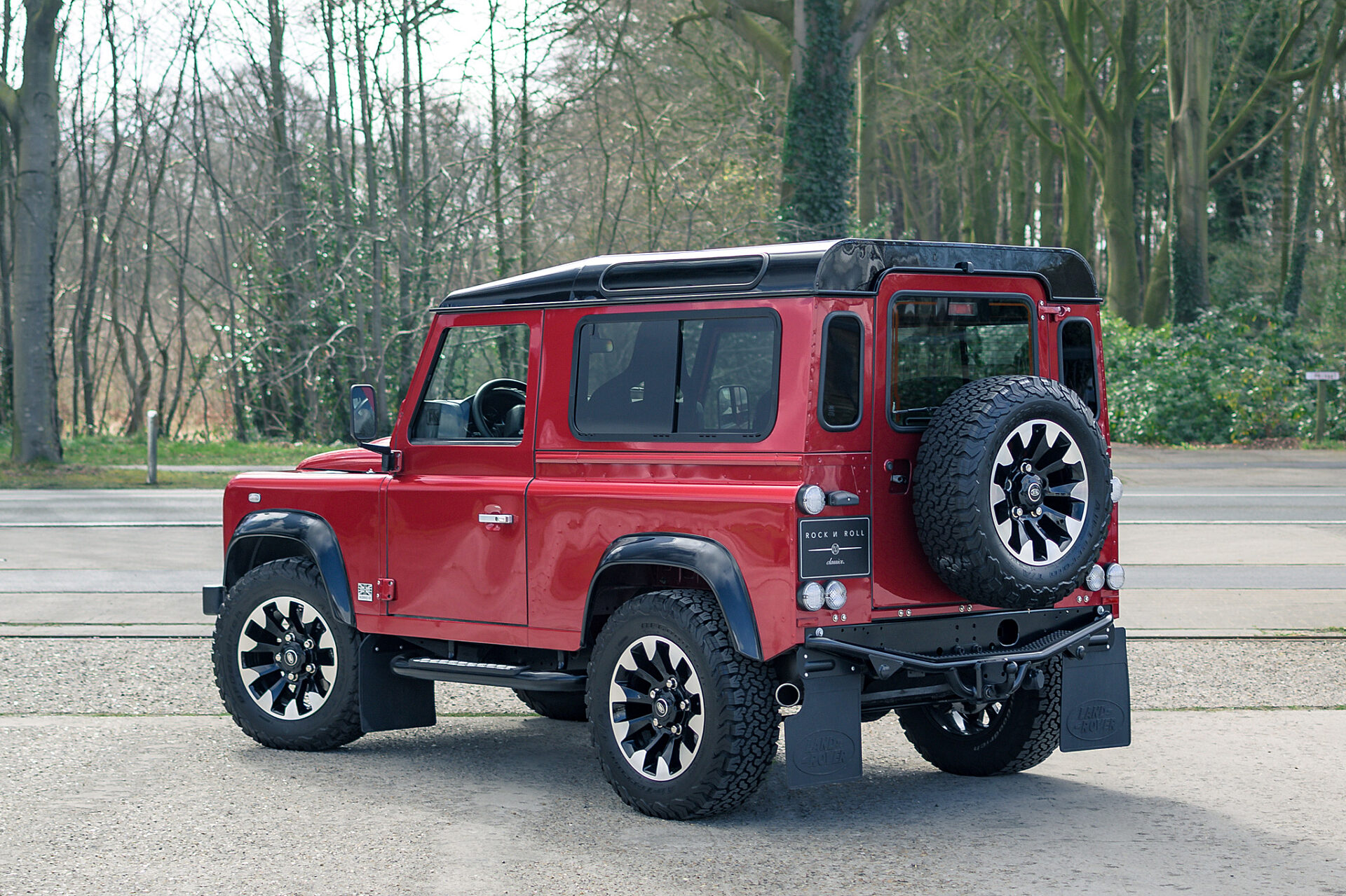 2013 Land Rover Defender Works V8