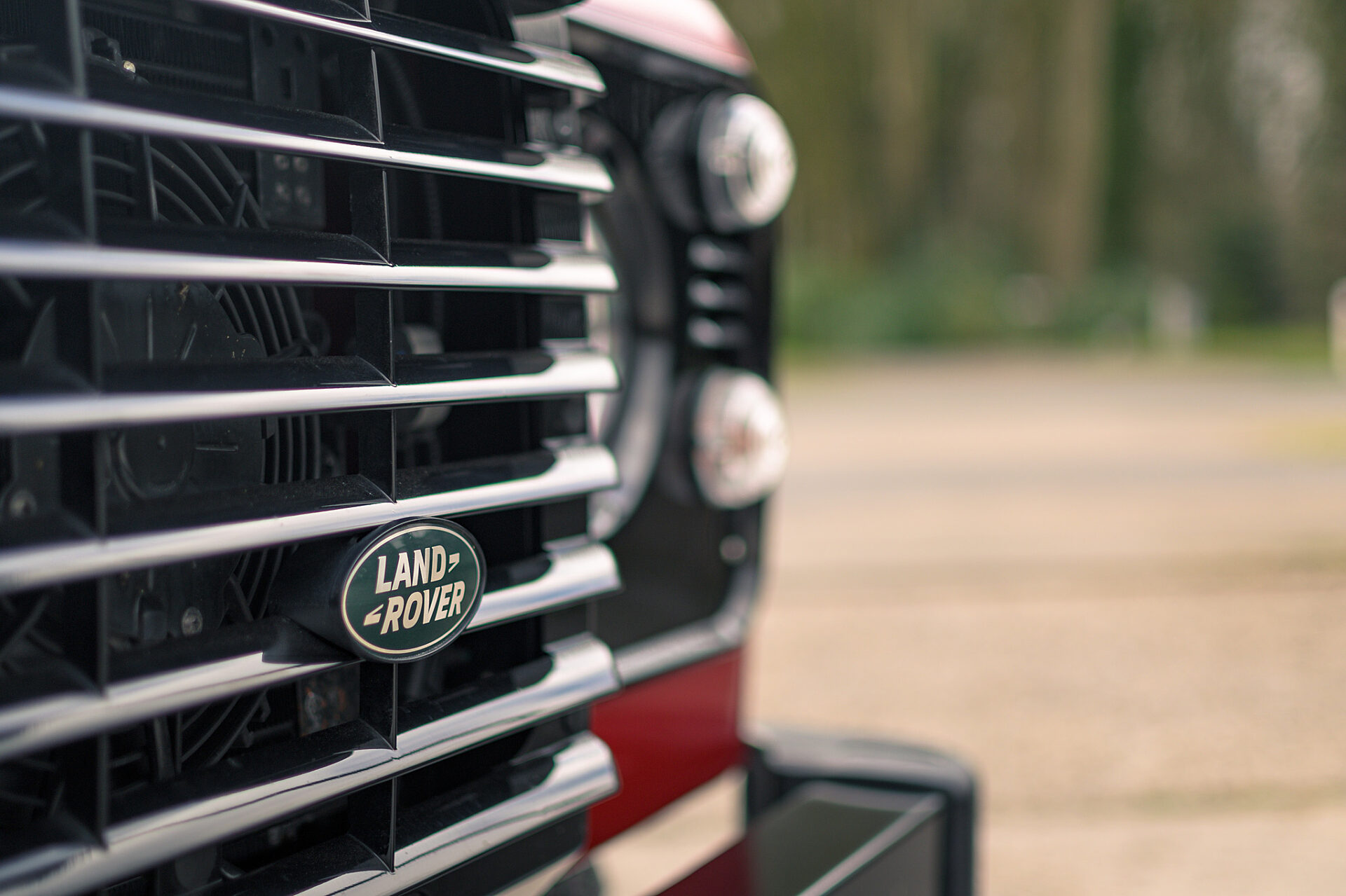 2013 Land Rover Defender Works V8