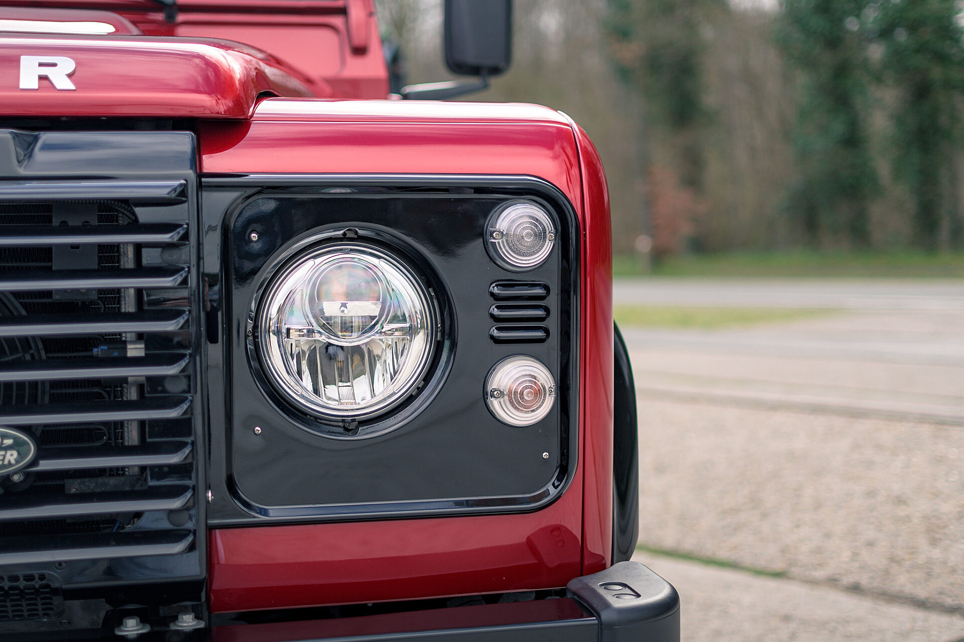 2013 Land Rover Defender Works V8