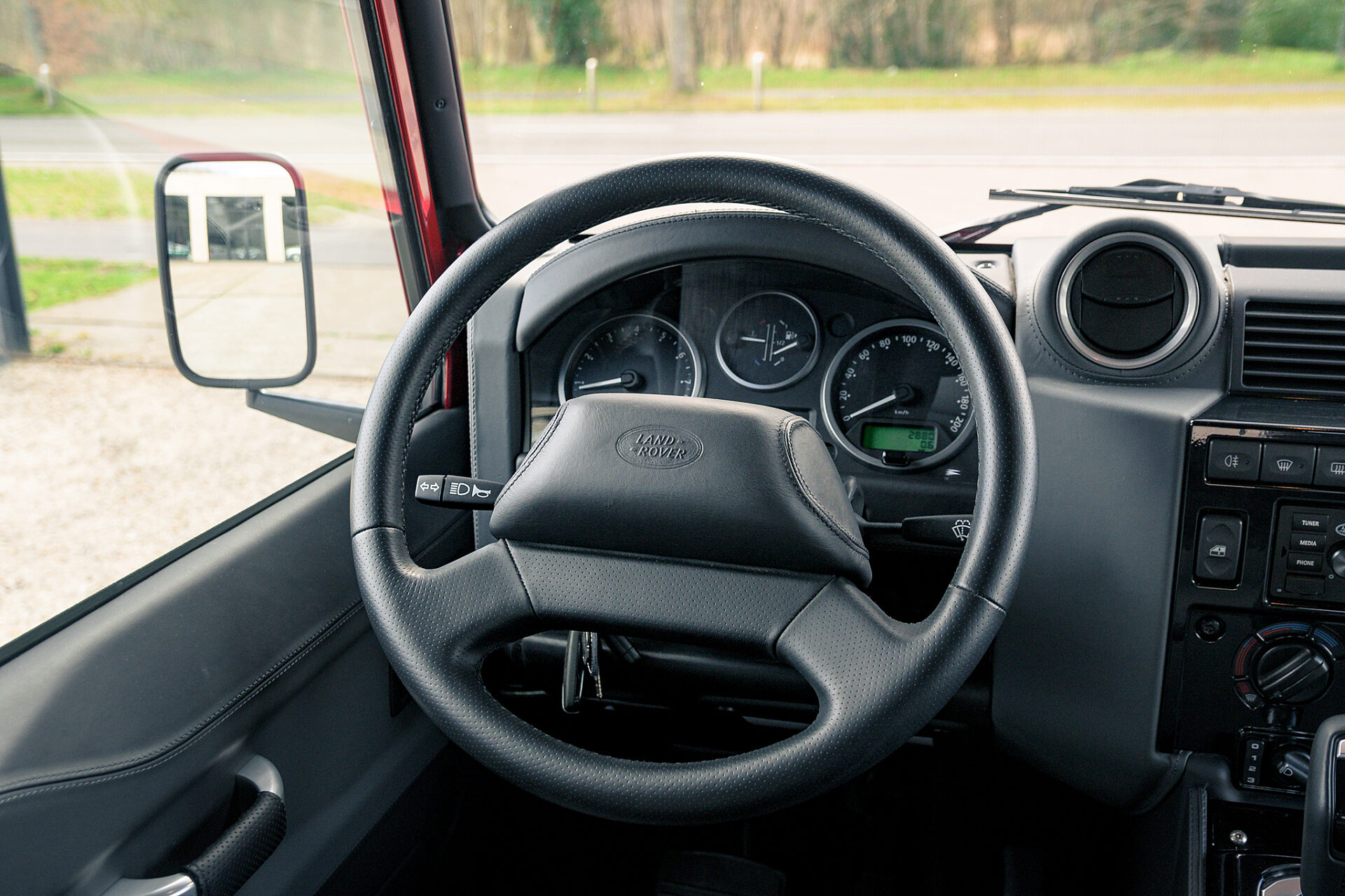 2013 Land Rover Defender Works V8