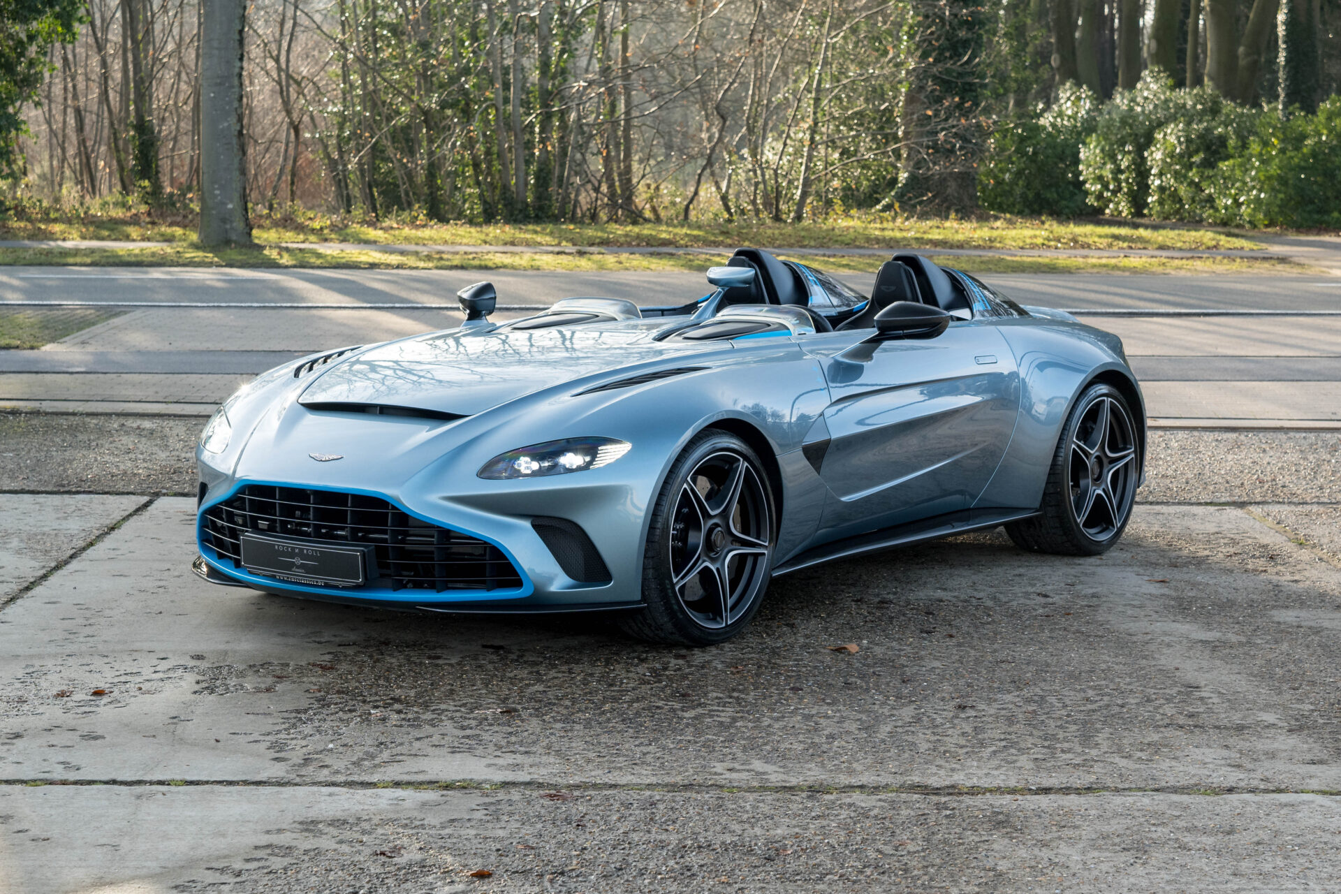 2021 Aston Martin V12 Speedster Maverick Edition