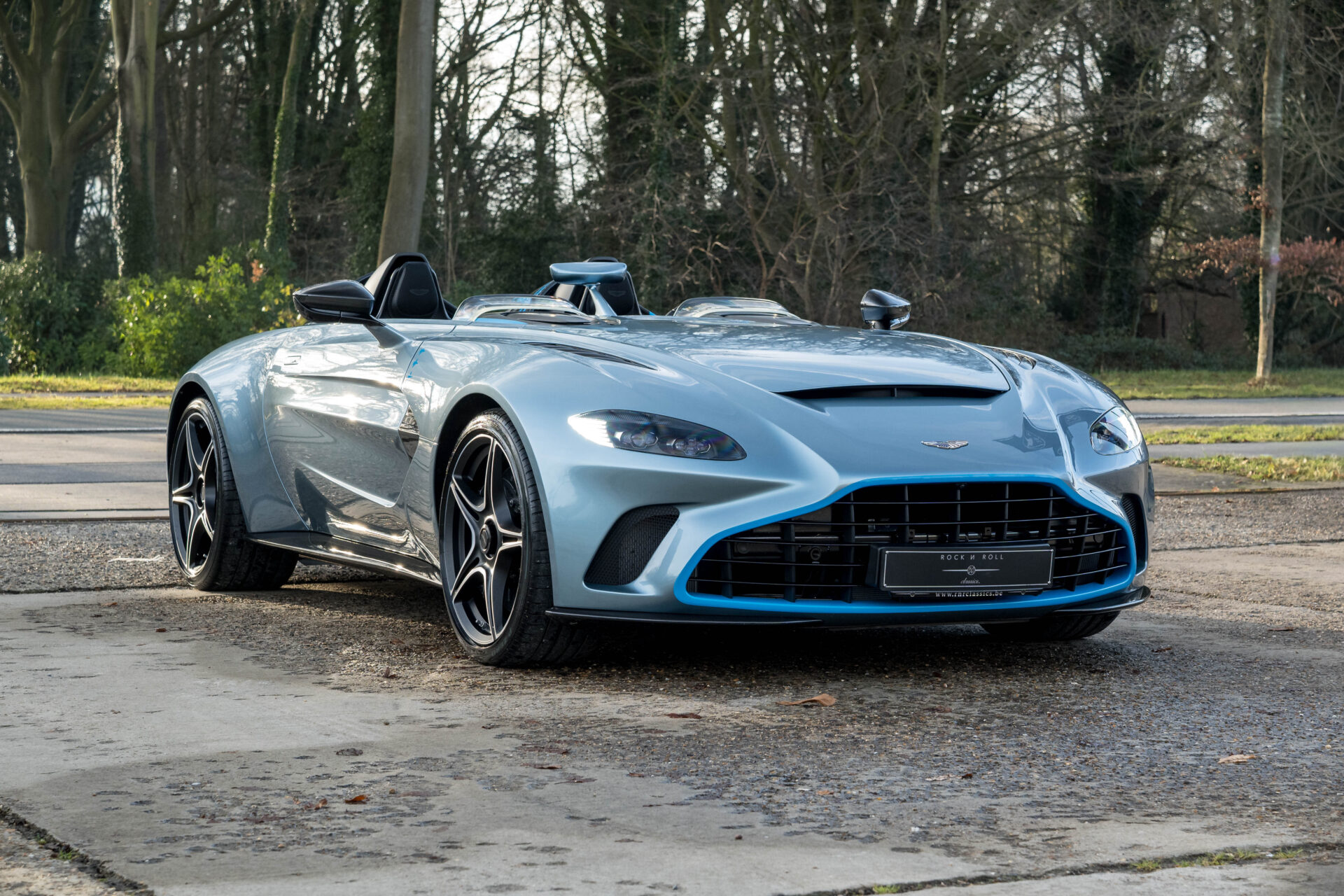 2021 Aston Martin V12 Speedster Maverick Edition